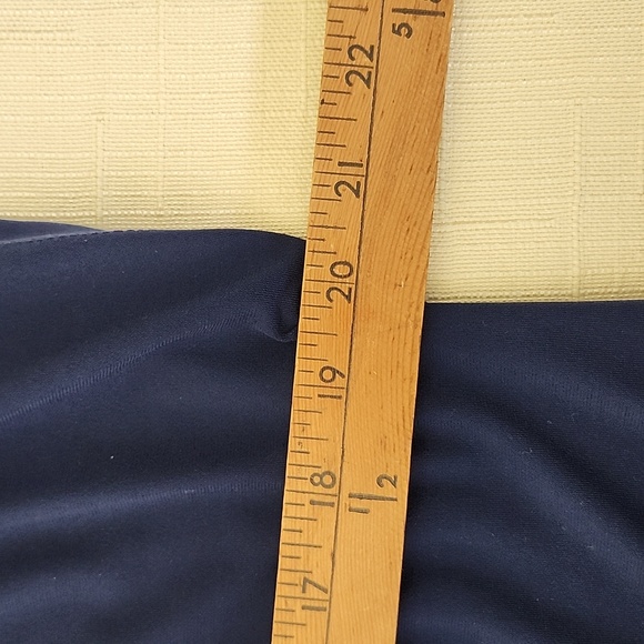 Mi Lieux Woman's Classic Office Navy Blue Sleeveless Shell Blouse w/Deep V Neck - Picture 11 of 12